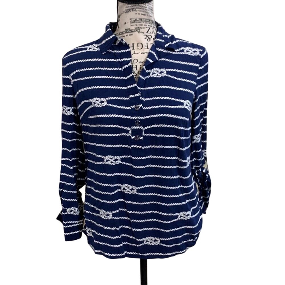 Talbots half button top size petite‎
